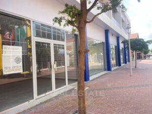 Spacious-commercial-unit-for-rent-centrally-located-in-Punda