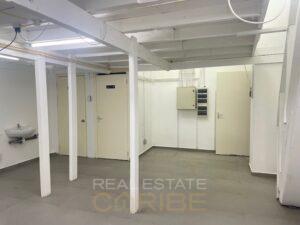 Beautiful-commercial-unit-for-rent-centrally-located-in-Punda