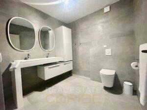 Turnkey-apartment-for-rent-on-BlueBay-Curacao-bathroom