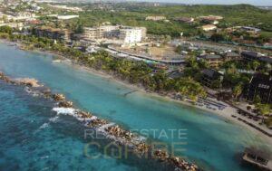 Mooie-investeringskans-met-dit-terrein-te-koop-in-Vredenberg,-Curacao