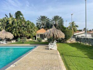 Schönes-renoviertes-zu-vermietendes-Haus-auf-Resort-Lagunisol-Jan-Thiel-Curacao
