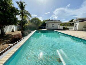 Exclusive-villa-with-apartment-office-space-and-spacious-pool