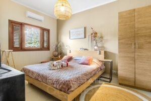 te koop - curacao - resort - jan thiel - brakkeput abou - water - zeezicht - haven - vakantieverhuur - investering - spaans water appartementen -badkamer2