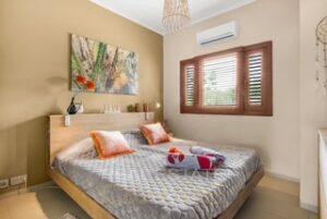 te koop - curacao - resort - jan thiel - brakkeput abou - water - zeezicht - haven - vakantieverhuur - investering - spaans water appartementen - slaapkamer1
