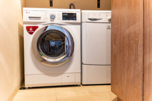 te koop - curacao - resort - jan thiel - brakkeput abou - water - zeezicht - haven - vakantieverhuur - investering - spaans water appartementen - wasmachine
