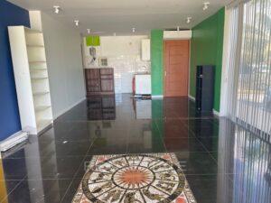 beautiful-commercial-space-centrally-located-with-many-possibilities
