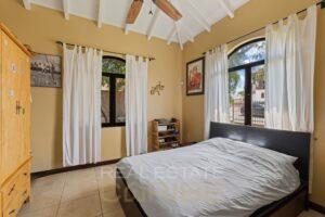 beautiful-Spanish-hacienda-style-villa-with-tropical-luxury-and-pool-in-Villapark-Zuurzak-for-sale