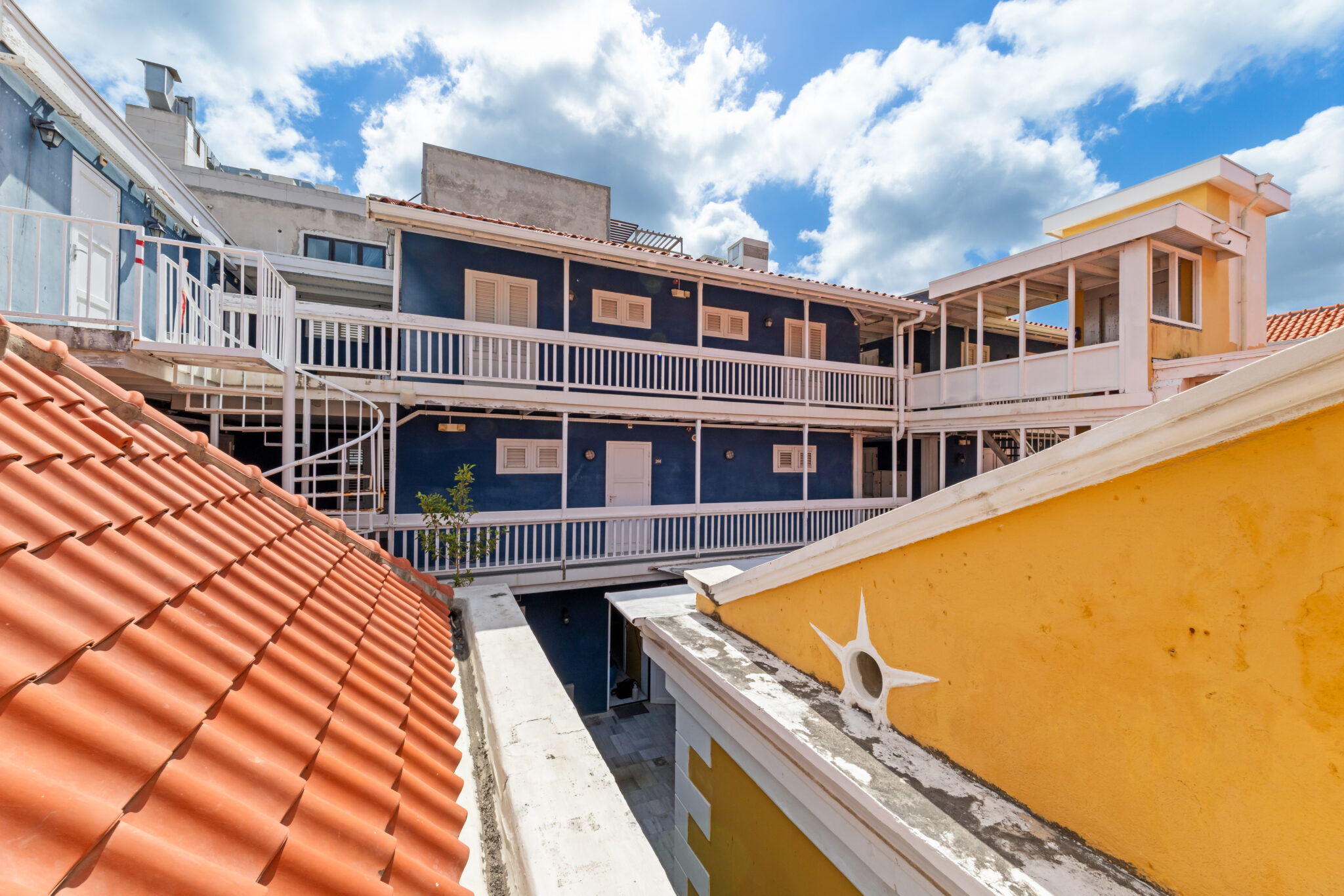 Commercial in Punda