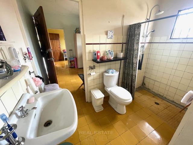 Property in Mahuma