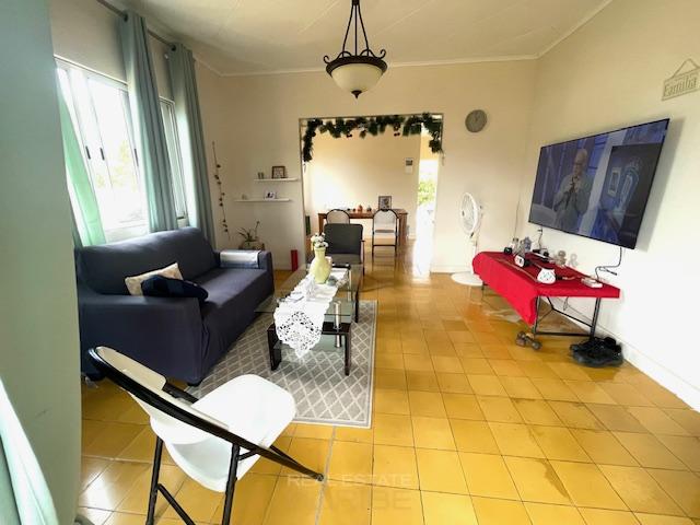Property in Mahuma