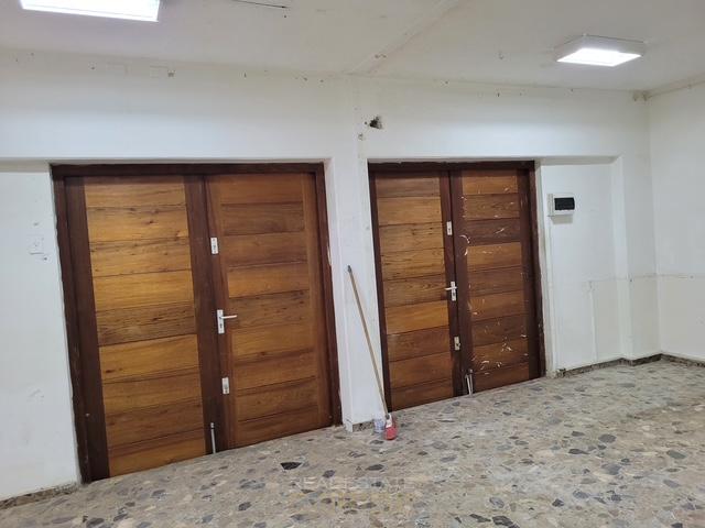 Commercial in Punda