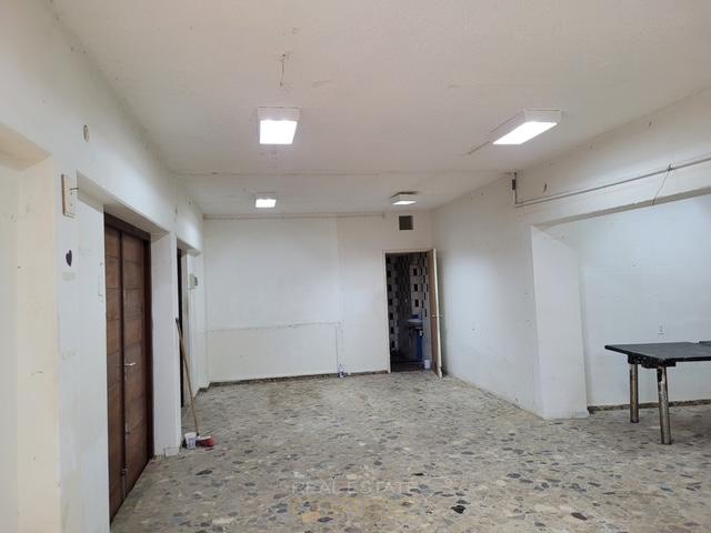 Commercial in Punda