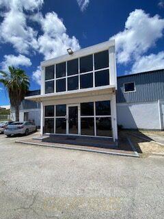 Kantoorpand in Groot Davelaar Curacao