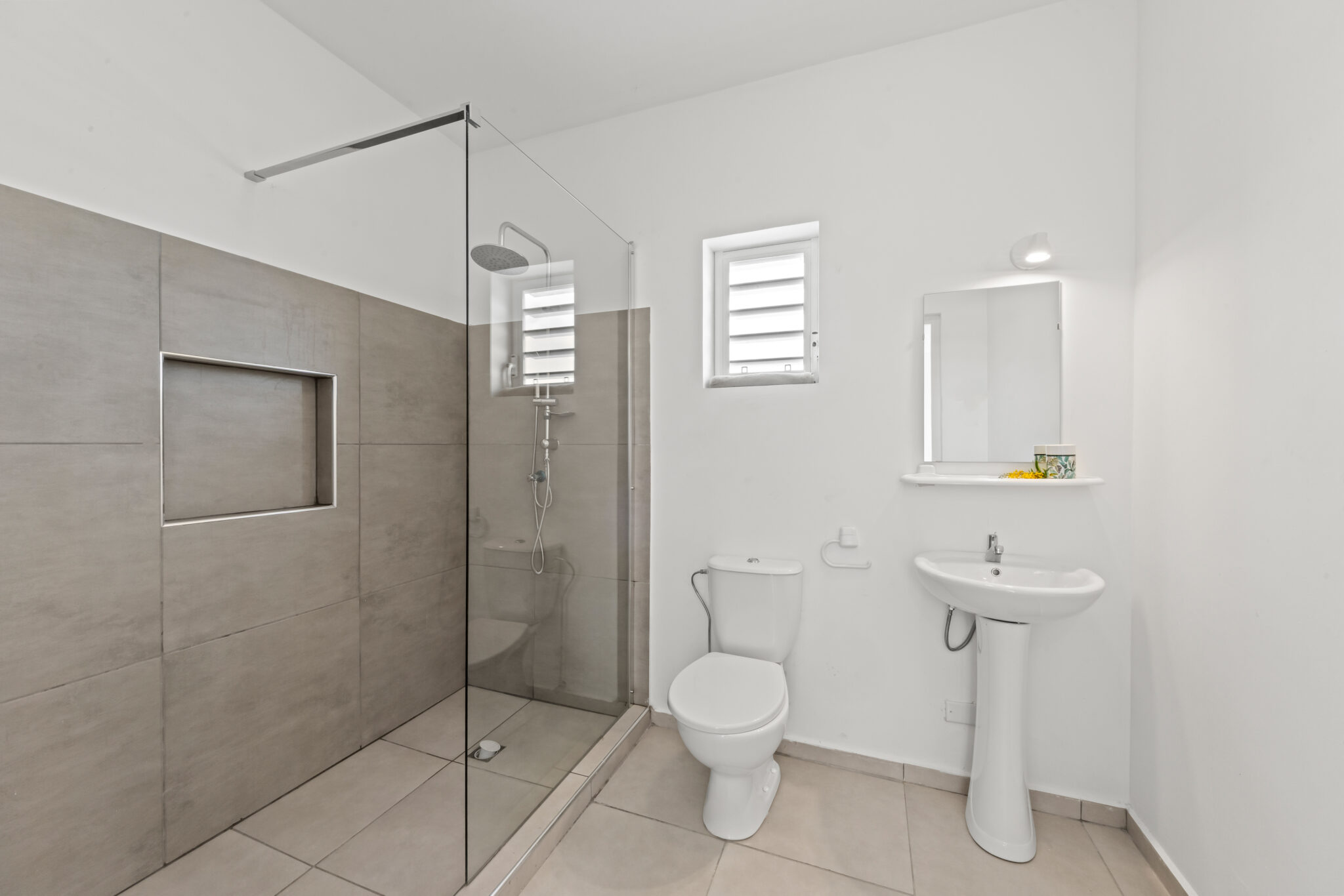 Property in Mahaai